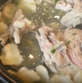 다슬기닭백숙