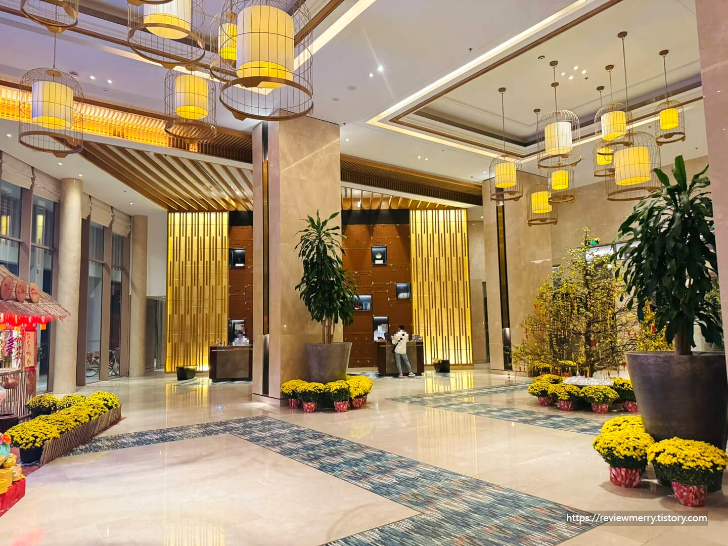 로비 및 체크인