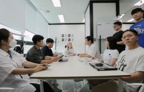 히밥 직원 월급