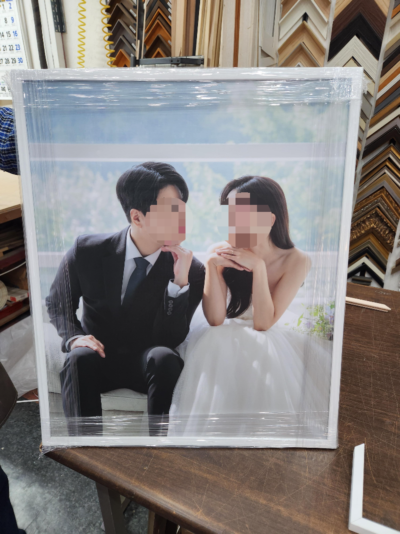 웨딩사진 액자 틀갈이