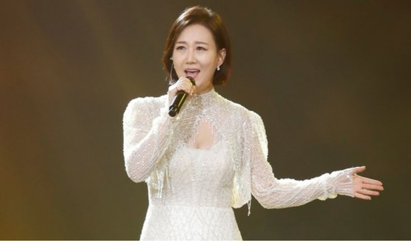 입만 립싱크 장윤정