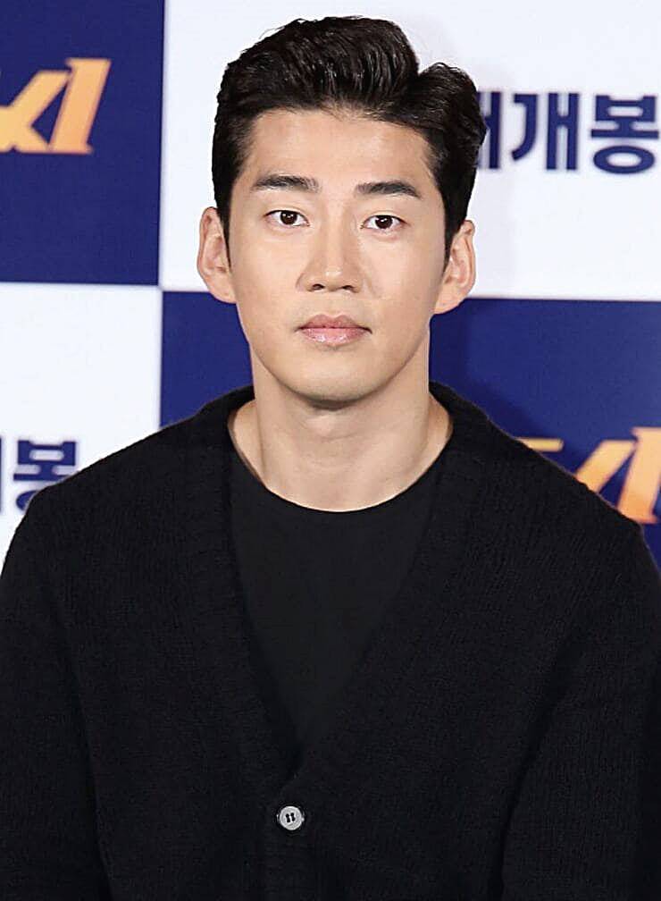 배우-윤계상
