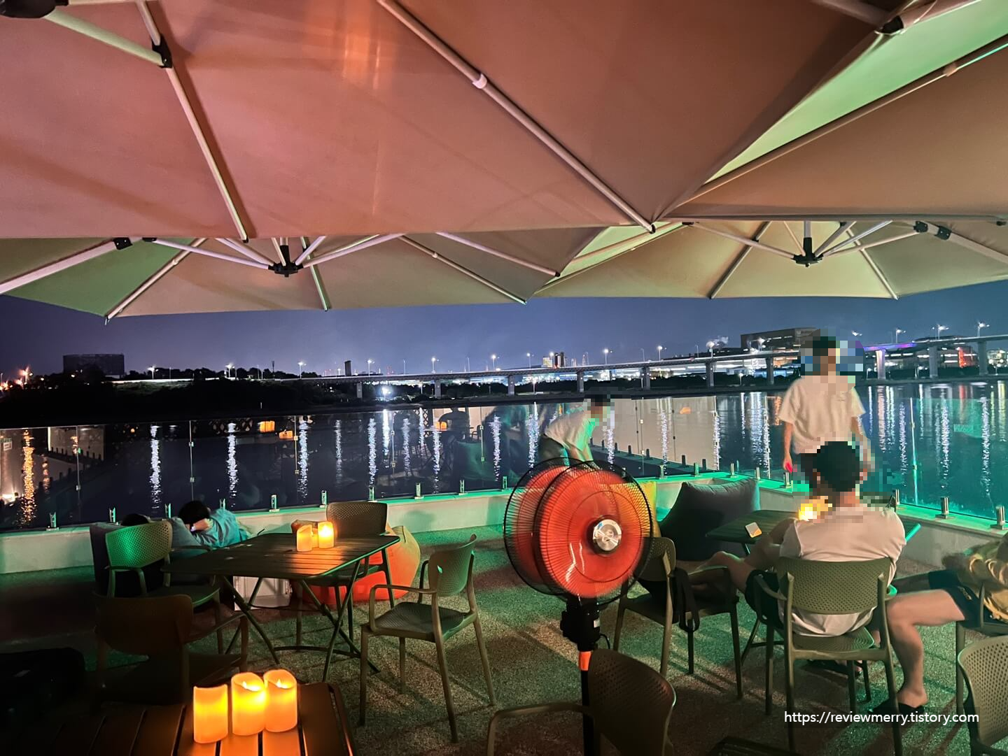 루프탑 테라스 사진