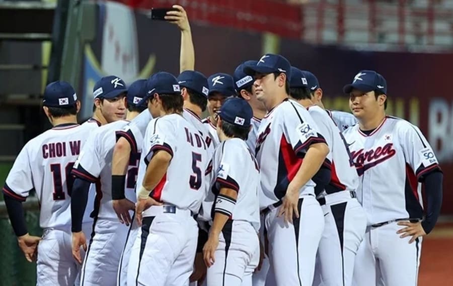 한화-vs-국가대표팀