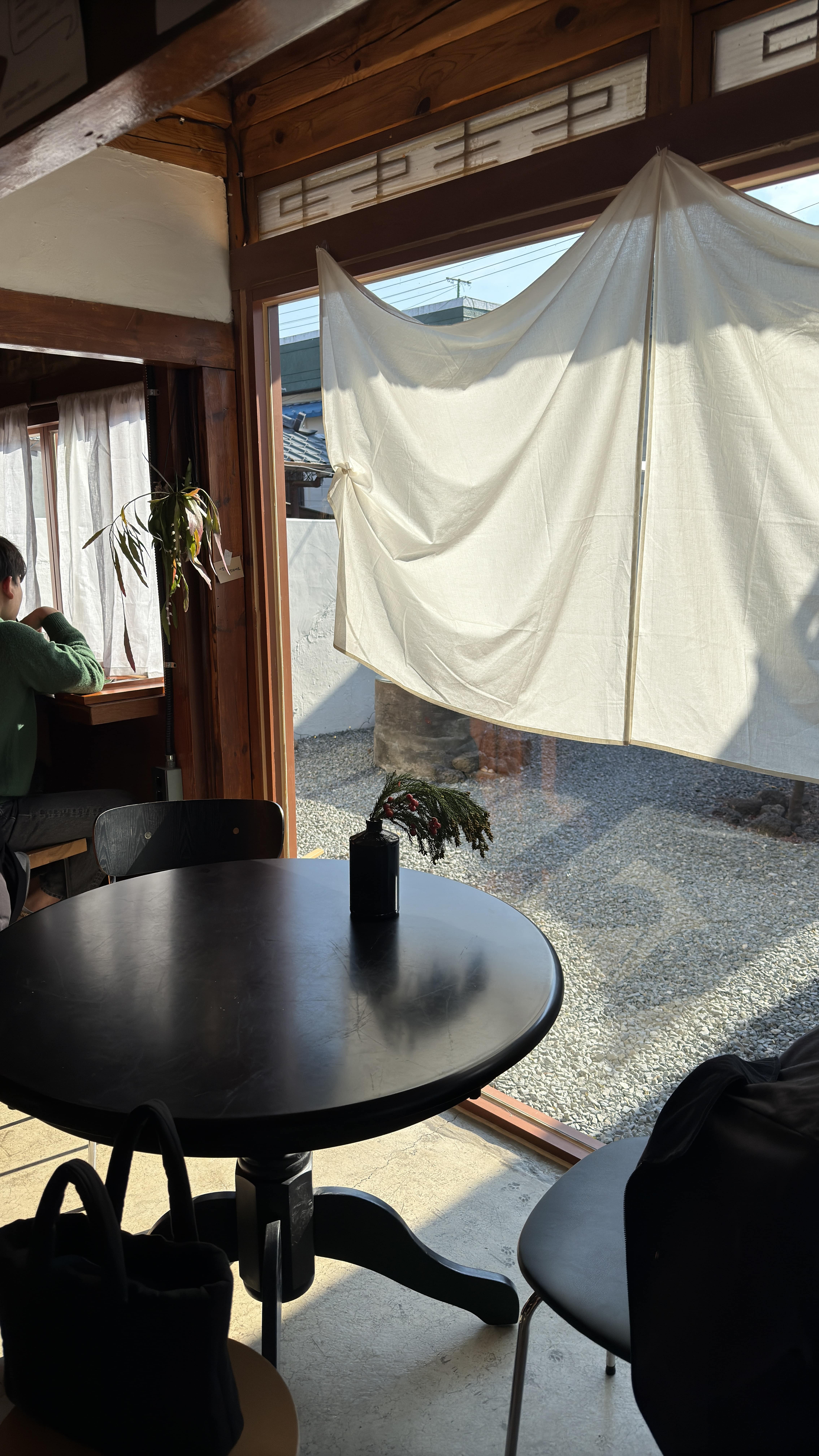 경주카페 고냅브로시스