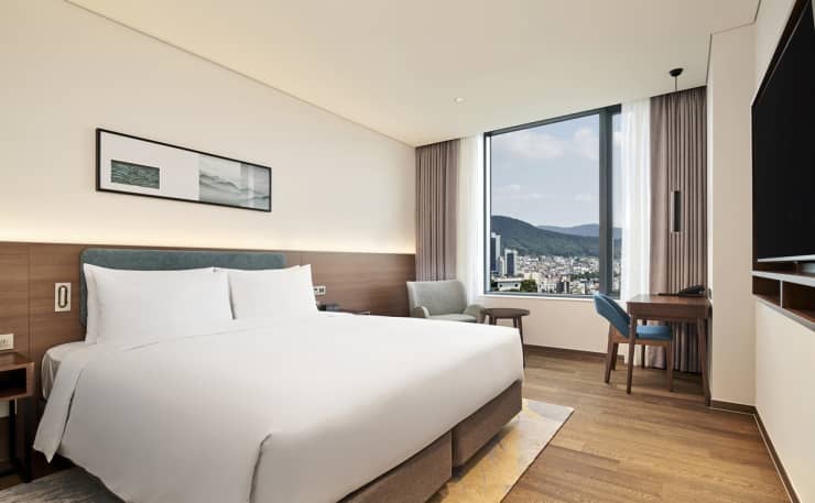 힐튼-가든인-서울-강남-객실