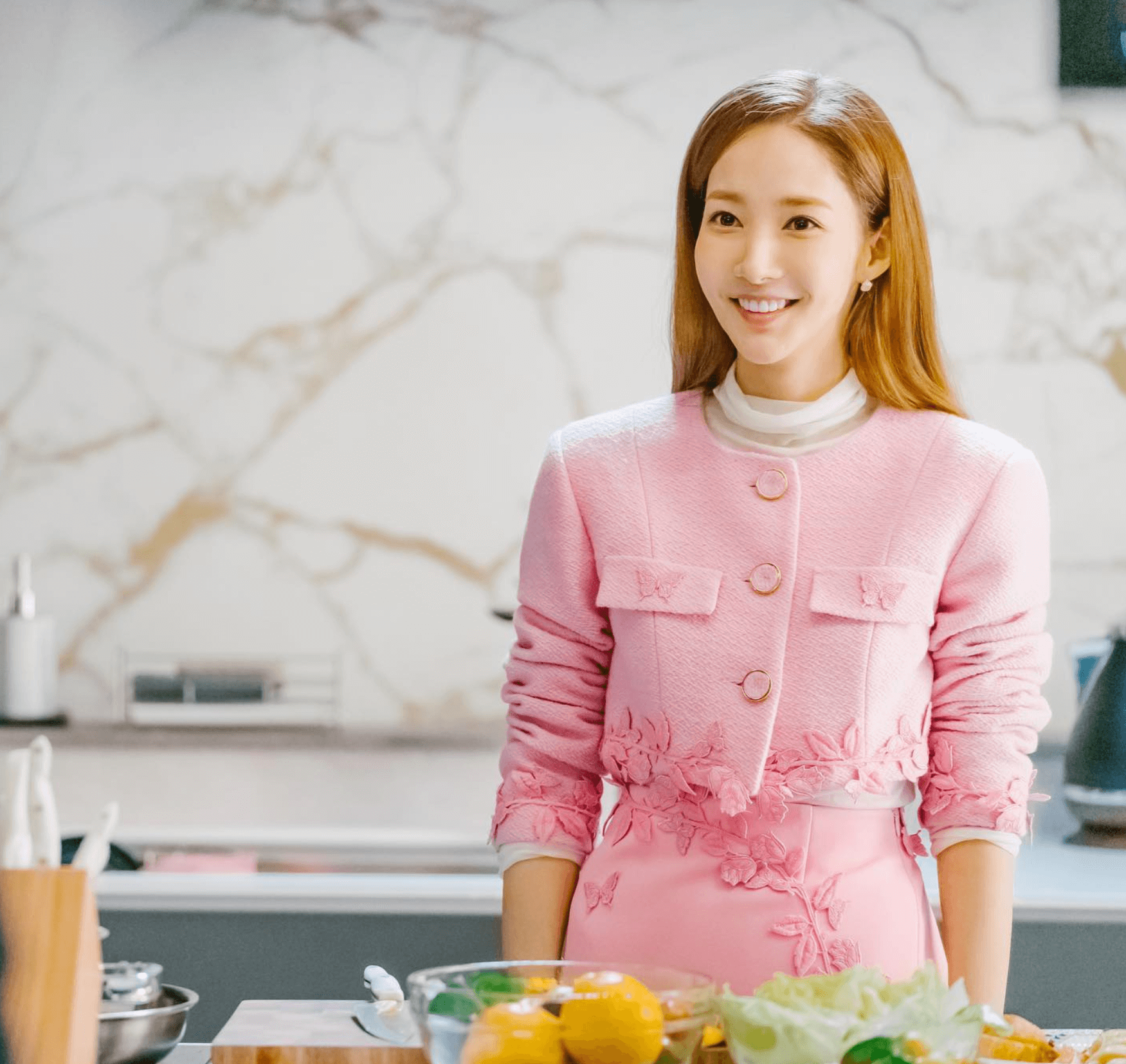 후크엔터테인먼트 박민영