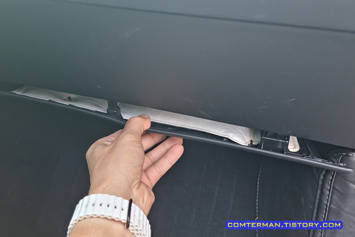 테슬라 모델3 하이랜드 글로브박스 하단 커버