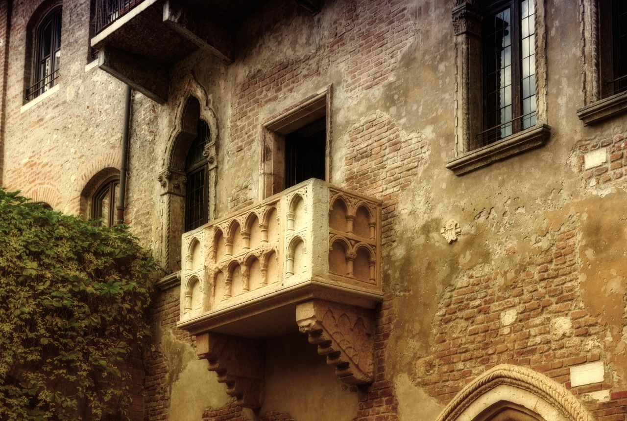 줄리엣의 집, 건축 특징, 역사적 배경, 관람 관광 포인트