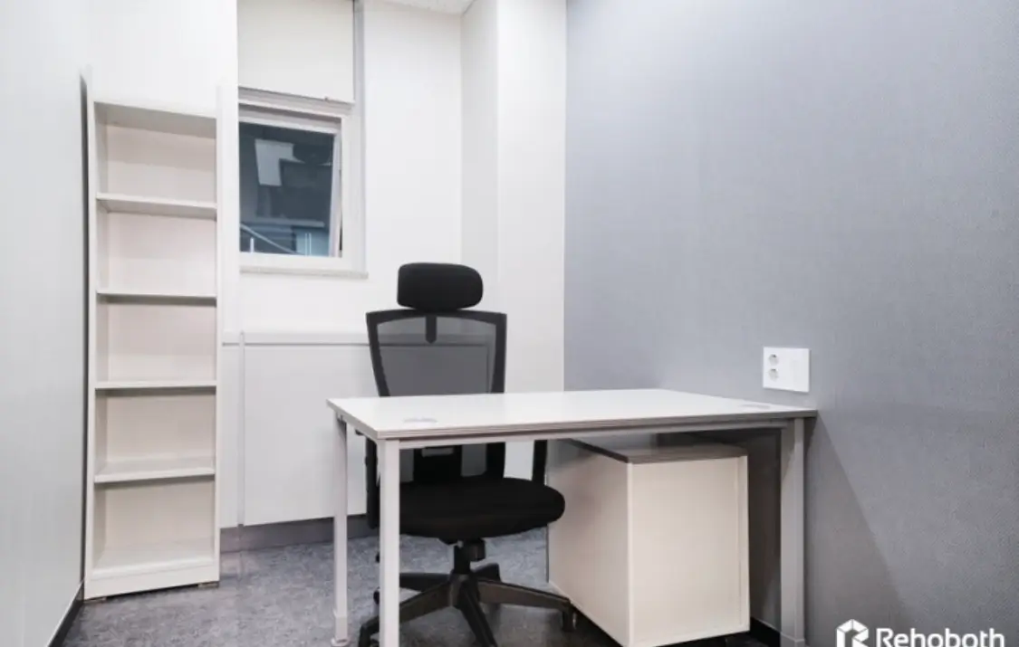 공유오피스-1인실-사무실
