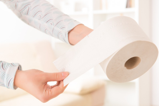 휴지-푸는-사진