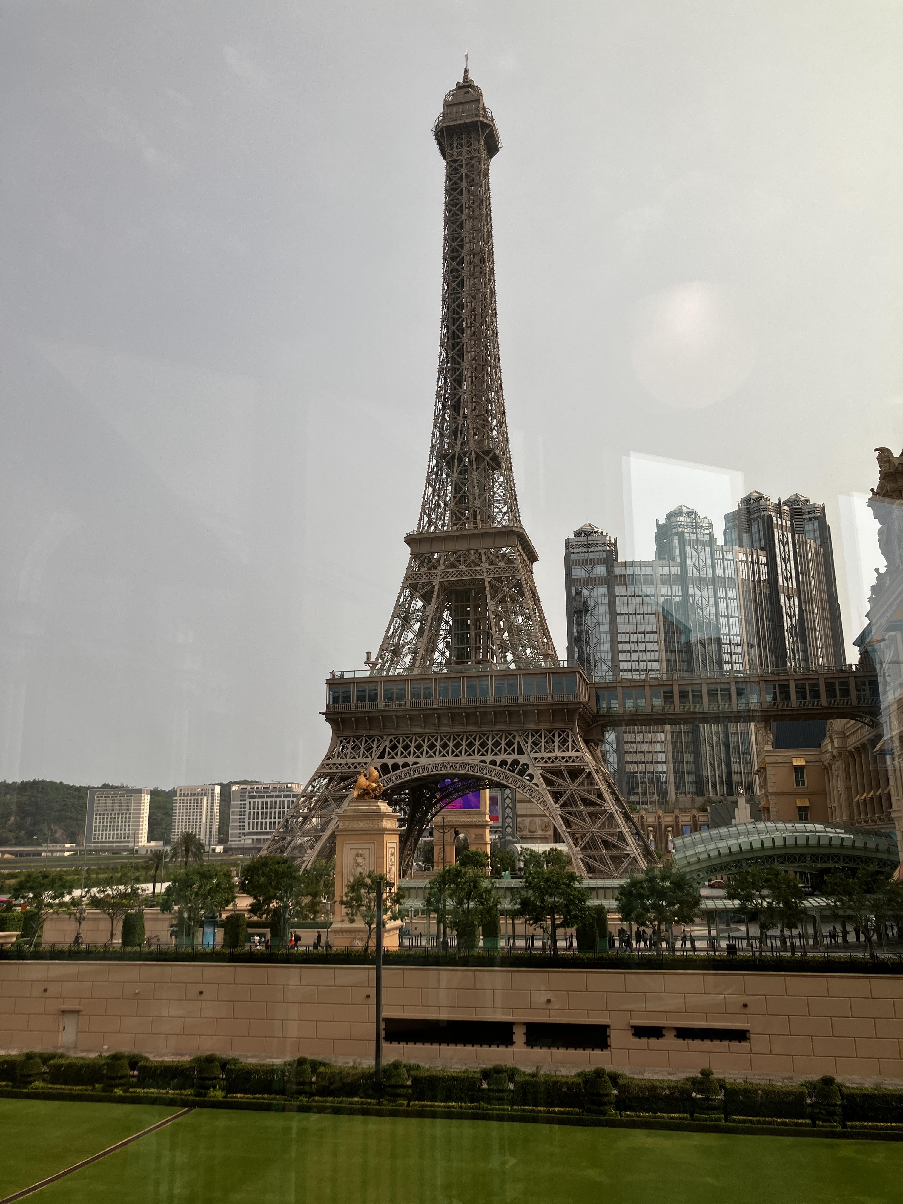 파리지앵 에펠탑