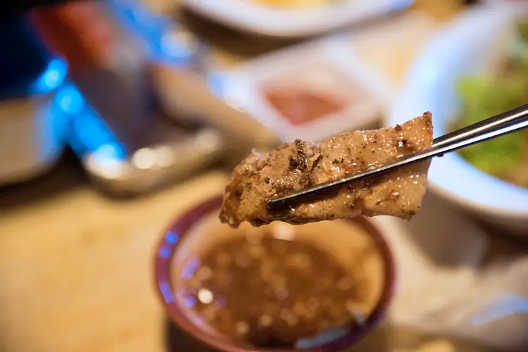 네모세모 대구 동성로 맛집 레인보우 삼겹살, 통후추 삼겹살, 허브 냉꽃삼겹살 맛있는 식당