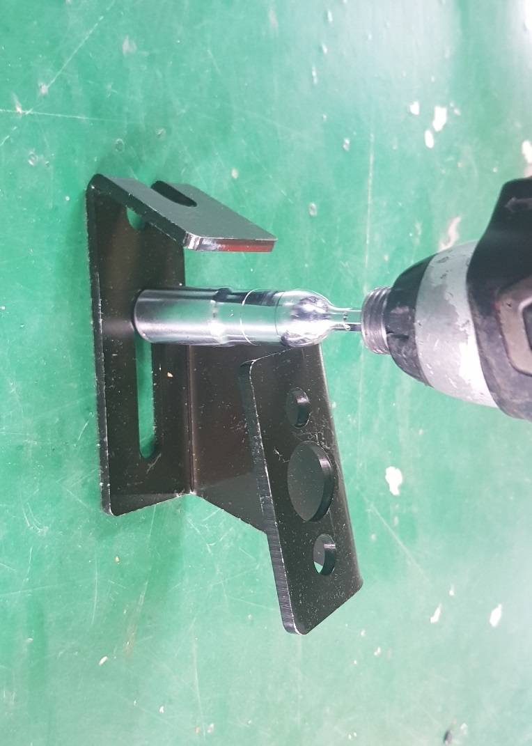 가이아 2열시트 릴렉스브라켓