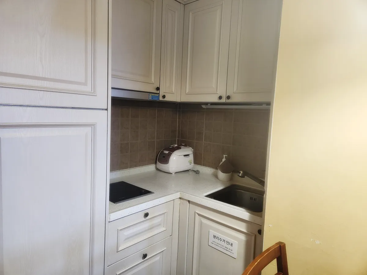 숙소-내부-주방