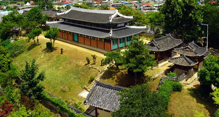 인천 여행지 추천&amp;#44; 인천 갈만한곳 - 강화도 대한성공회 강화성당