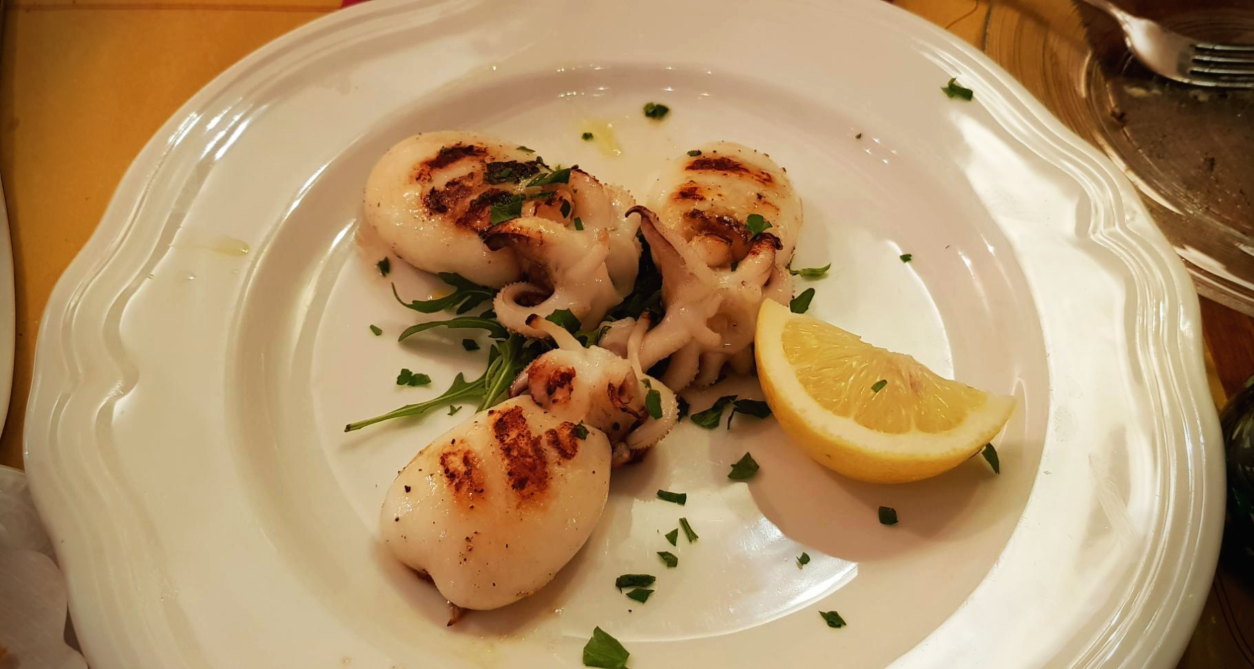 베네치아 맛집 Agli Artisti 오징어구이