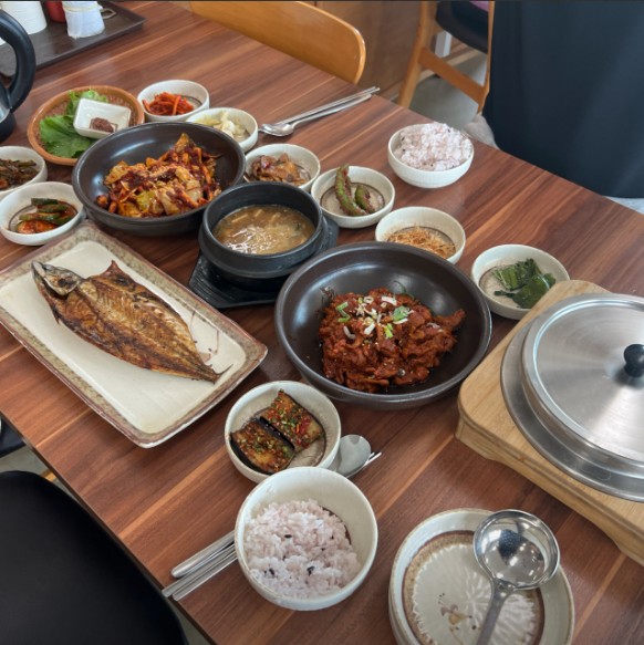 양주 미리내들밥 메뉴 이미지