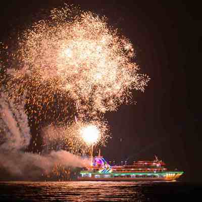 주문진 불꽃놀이 크루즈모습