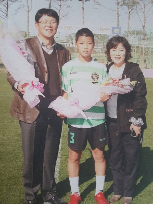 축구선수 황희찬