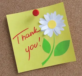 'Thank you!'라고 적혀 있는 메모
