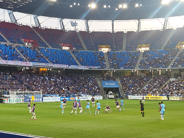 울산현대와 대구FC의 경기 장면 1