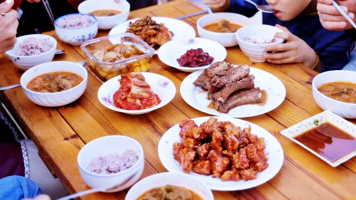 한국인의밥상 민물고기 조림, 닭장, 차돌조리개, 가지절임, 명태조림, 들깨죽, 가마솥닭강정, 등갈비조림 방송