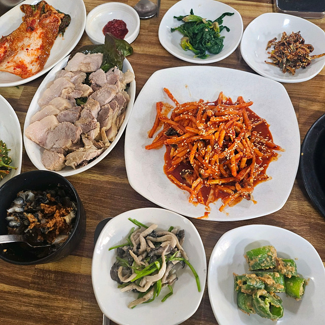광주광역시 동명동 맛집 점심 파스타 광주 데이트 목하식당 왕산식당 정희 리얼버거 레브 규슈 산수쌈밥 캬베츠 부엌간 오감탄