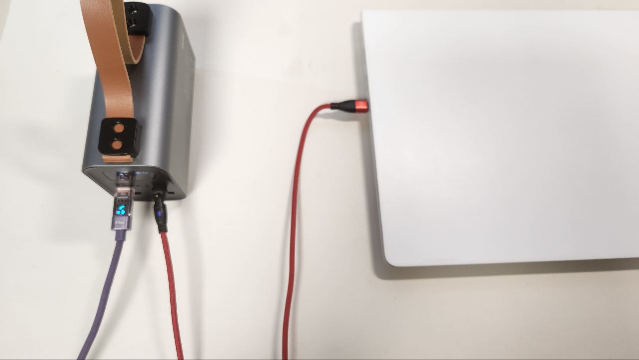 아트뮤멀티충전기