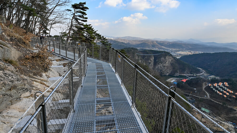 소금산출렁다리 입장료 맛집