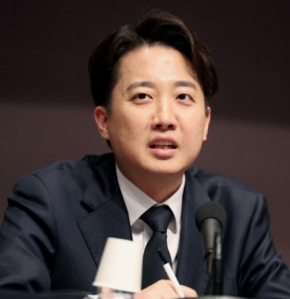 이준석