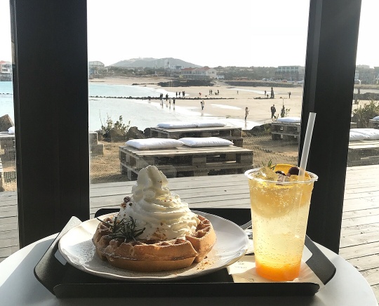 제주 우도 카페 '블랑로쉐'