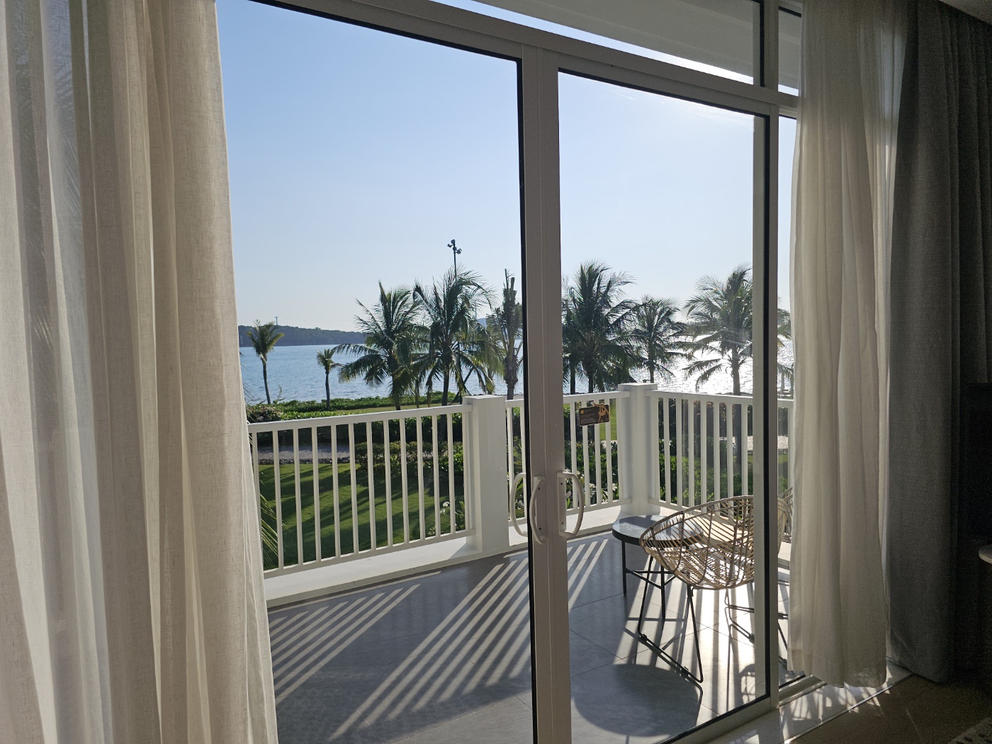 빌라 구성 – 반층 구조와 프라이빗한 공간 분리