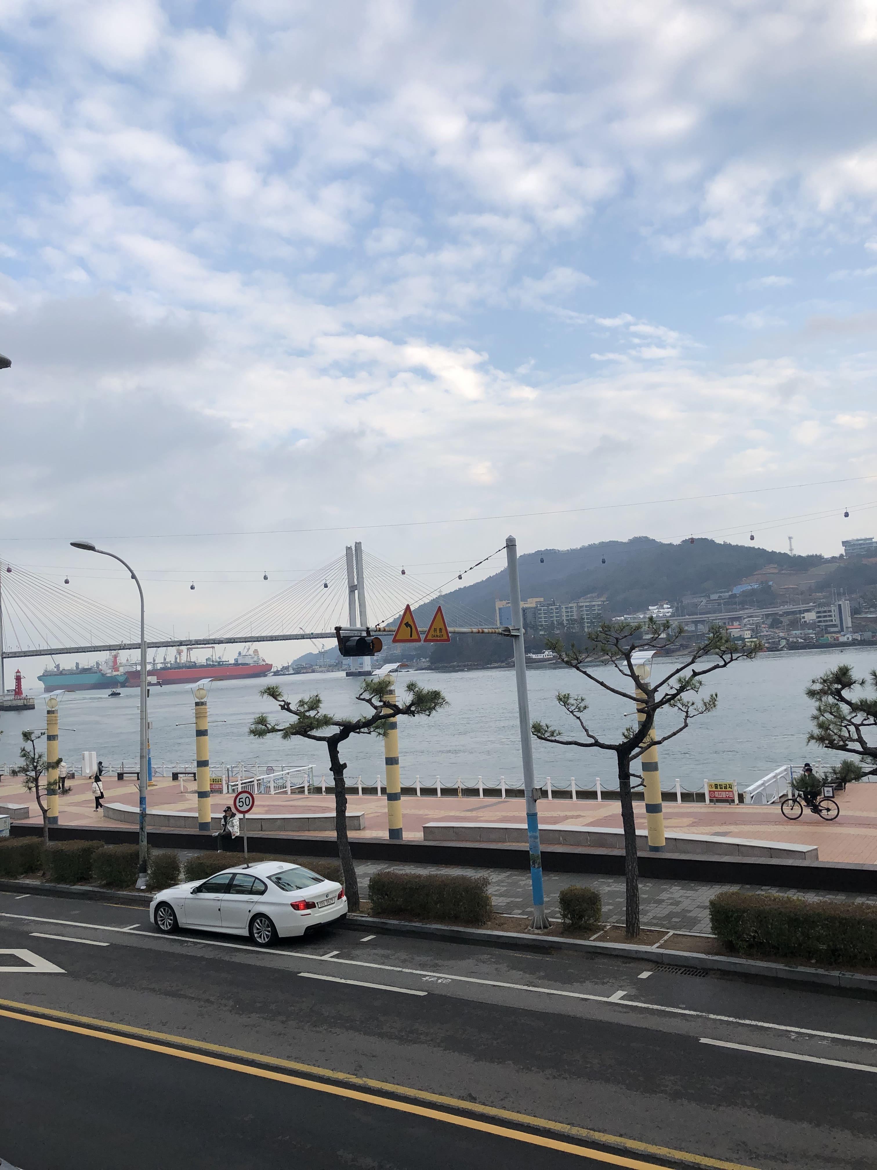 2층 테라스에서 찍은 사진