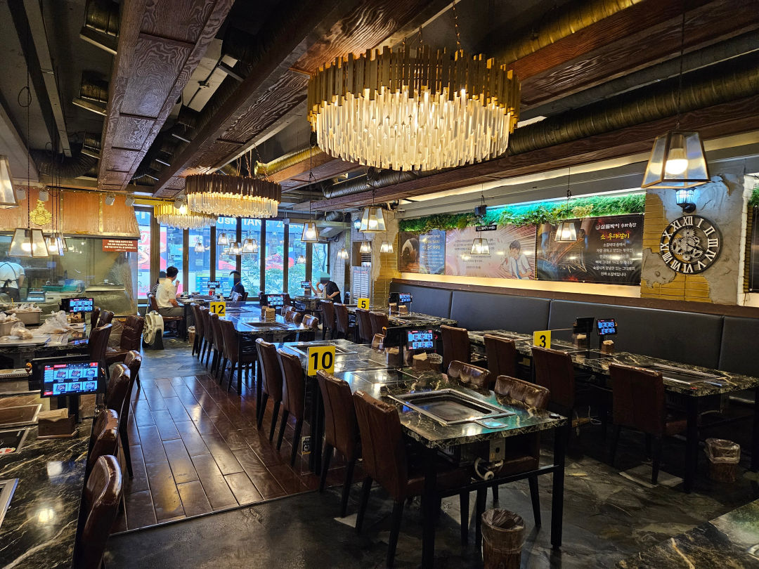 삼돌박이 수라육간 내부