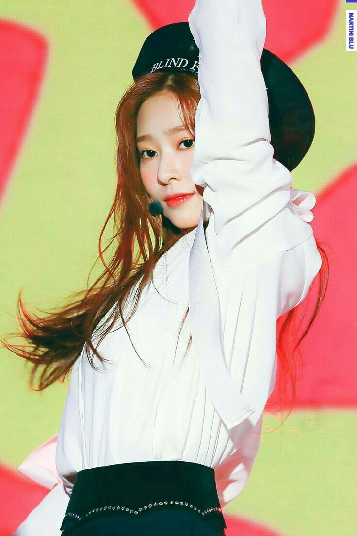 아이즈원 김민주 최애사진