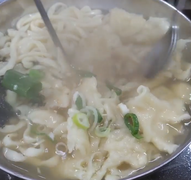 고향집 대표 메뉴