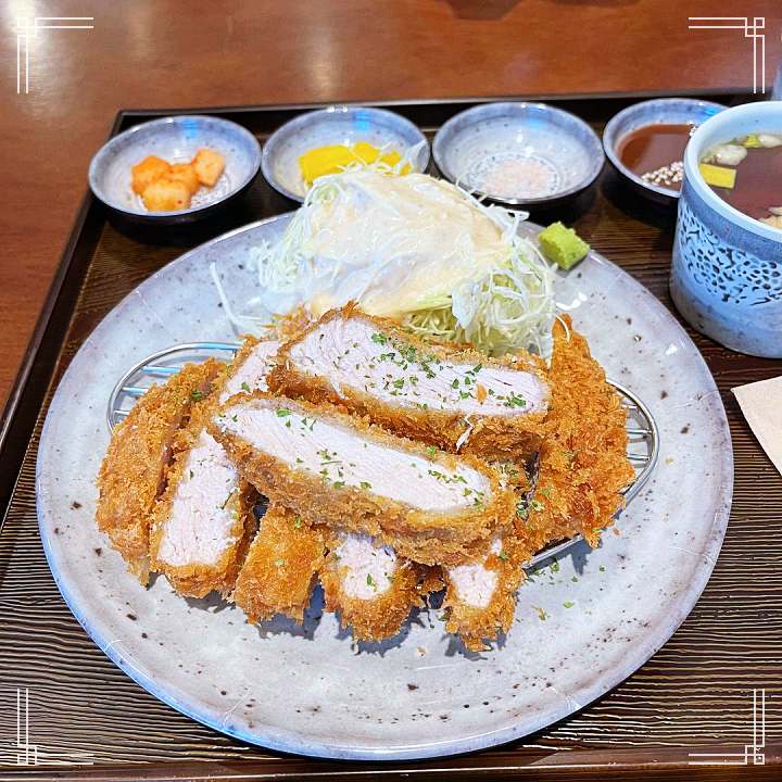 돈쭐내러왔습니다 토마호크 돈까스 치즈카츠 카레카츠 먹방 100인분 기부 도전 강서구 마곡 맛집 이영자 야구계 비주얼 이대형 방송 소개