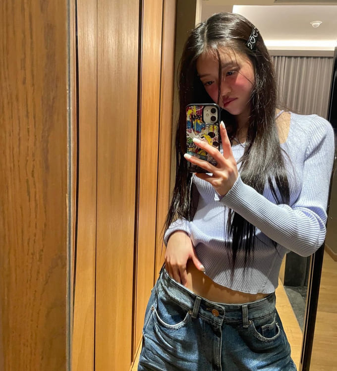오마이걸 유아 사복