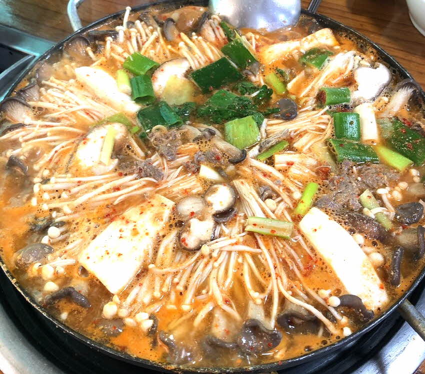 포천 맛집 산비탈손두부2