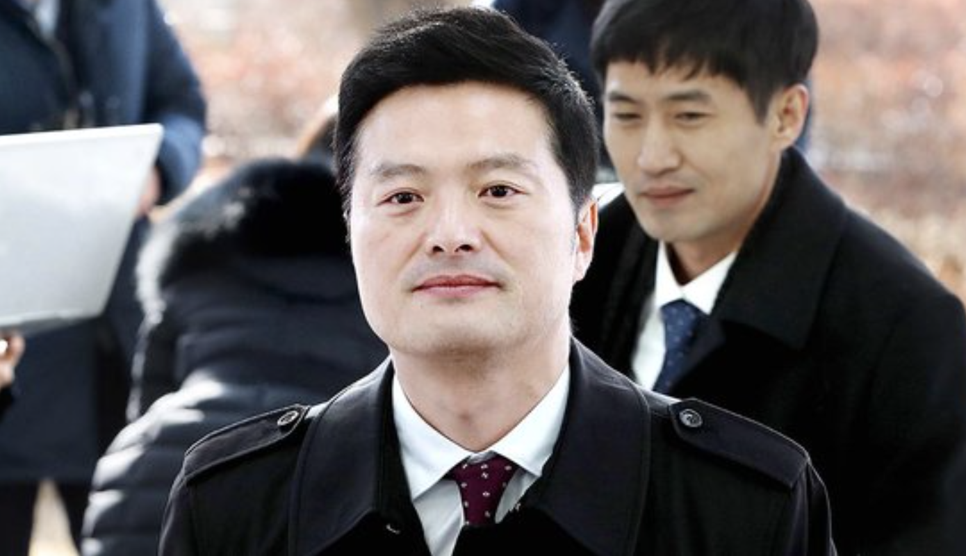 김태우23