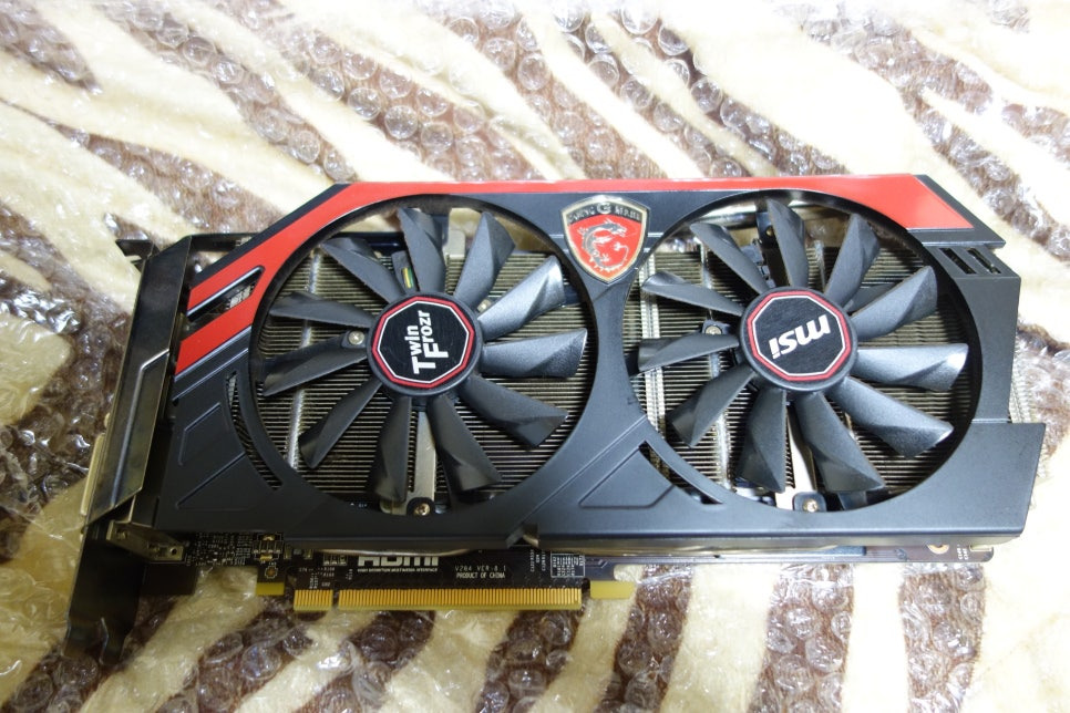 GTX760 그래픽카드 박스 또는 본체 사진(1)