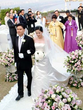 그랜드 워커힐 서울 애스톤 하우스 심은하 지상욱 결혼식