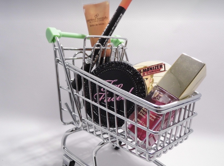 청준의 독서 현대인의 과시적 쇼핑