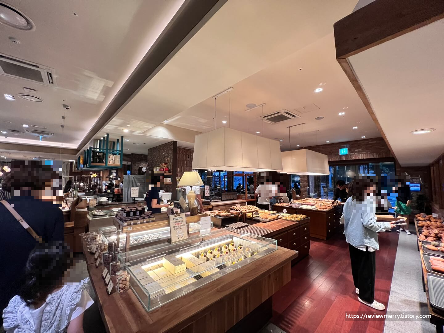 매장 실내모습