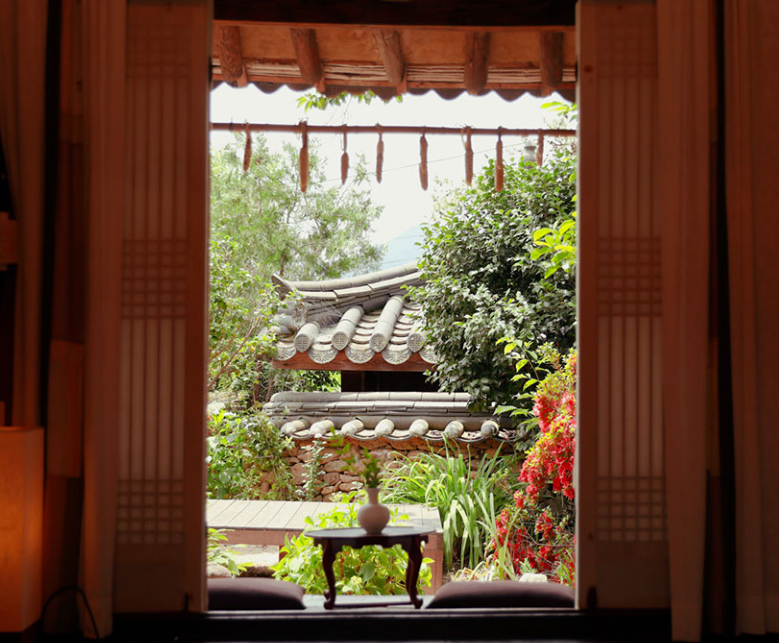 쌍산재 한옥 전경