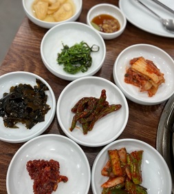 반찬들