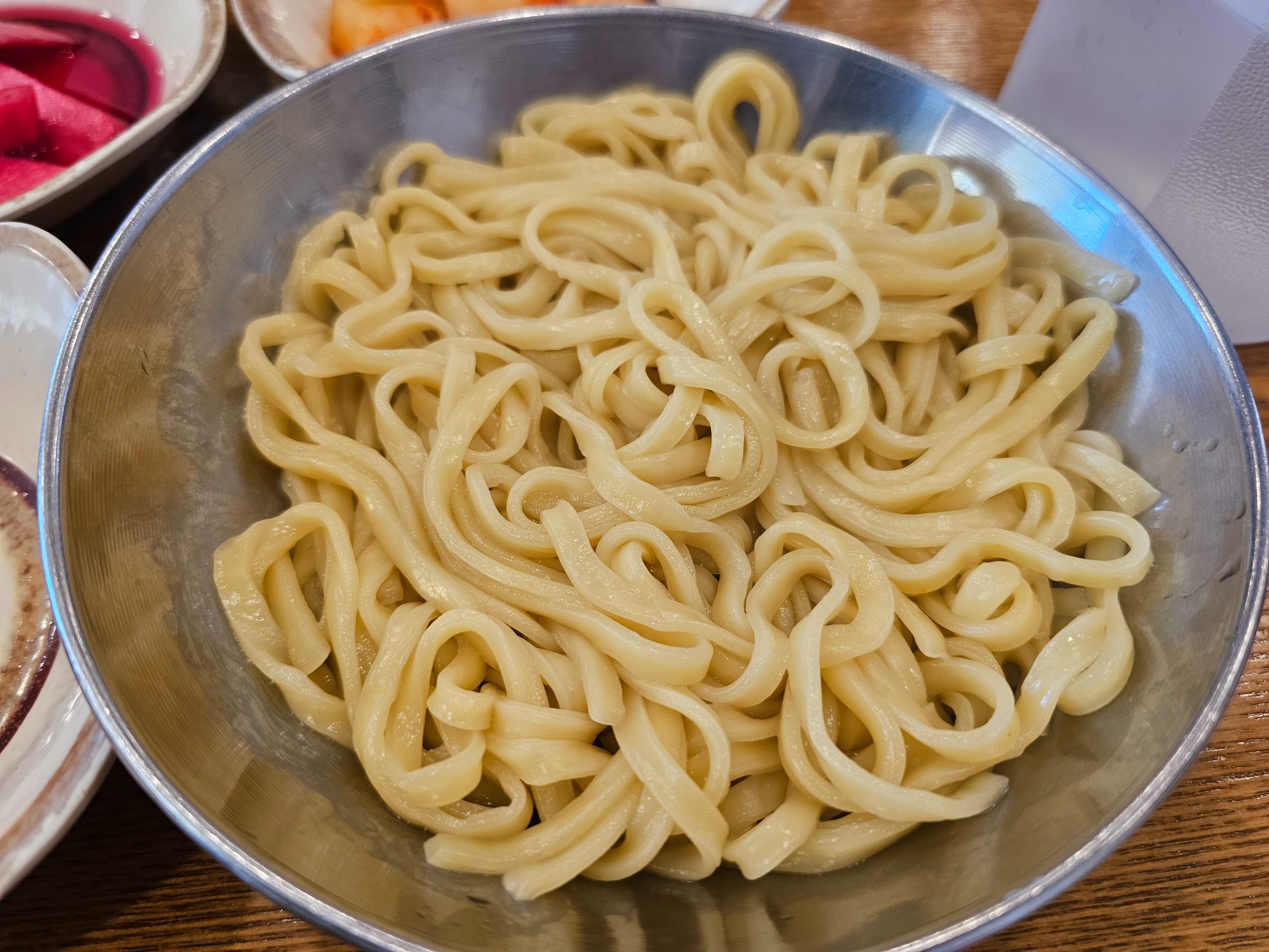 동동국수집 팔당맛집 육칼 육전
