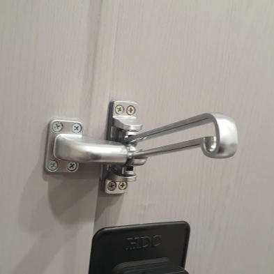 양문형-현관문-보조잠금장치