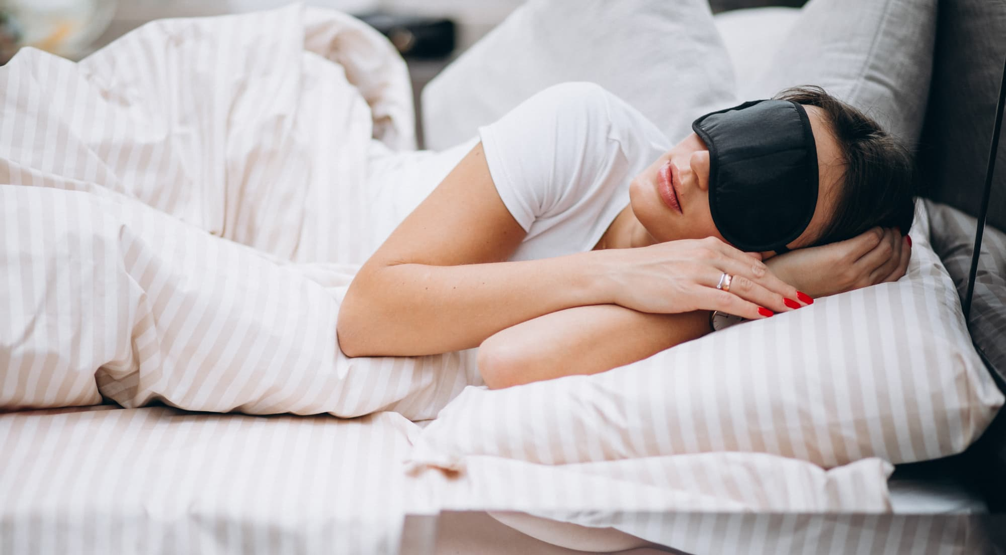 낮잠이 밤 수면에 미치는 긍정적·부정적 효과